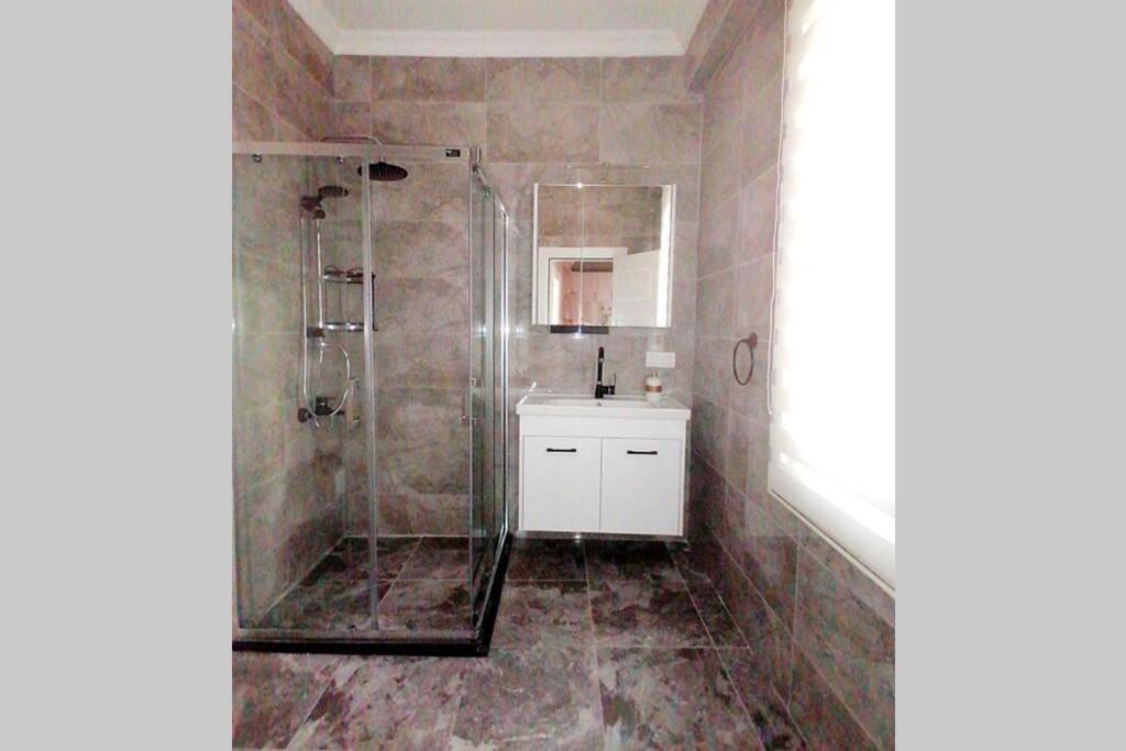 Khalkedon Flat 2 - Kadikoy'Deki Konaklama Adresiniz 伊斯坦布尔 外观 照片